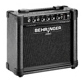 Combo para Bajo Electrico Behringer (BT108)